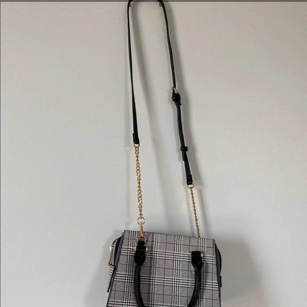 A New Day purse (crossbody) - Picture 5 of 9